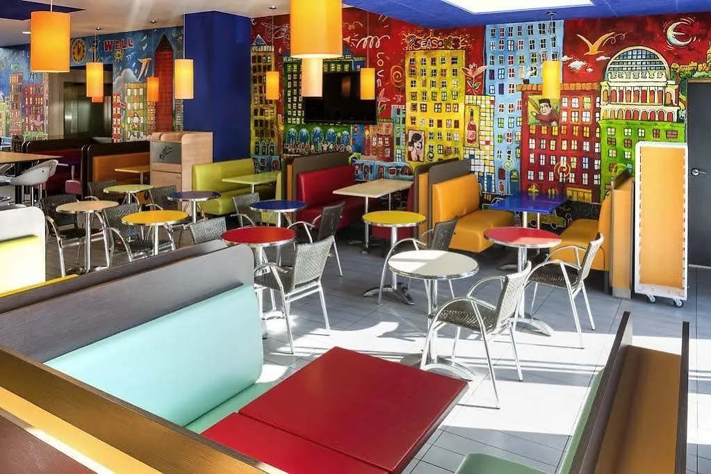 Ibis Budget Lyon Centre - Gare Part Dieu 2*,  France